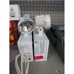 2 Small flood light sets