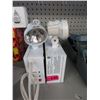 Image 1 : 2 Small flood light sets