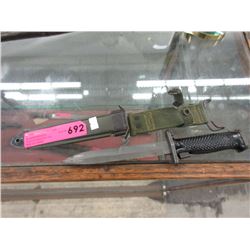 Original US Military M8A1 bayonet knife