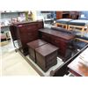 Image 1 : New - 6 Piece Queen size bedroom suite