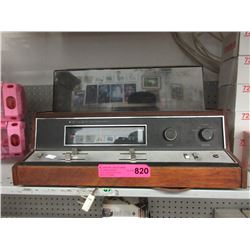 Vintage Pilot turntable / stereo