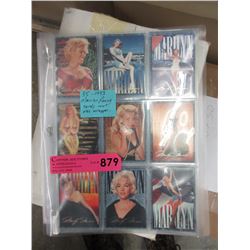 35 x 1993 Marilyn Monroe trading cards