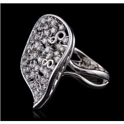 14KT White Gold 0.88ctw Diamond Ring