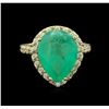 Image 2 : 5.00ct Emerald and Diamond Ring - 14KT Yellow Gold