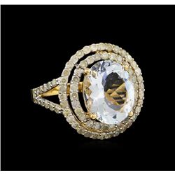 4.39ct Aquamarine and Diamond Ring - 14KT Yellow Gold