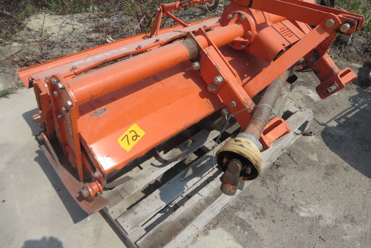 Approx 60" Kubota 3pth rotary tiller
