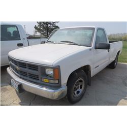 1996 1500 GMC Pickup 8 ft box V6 automatic 348 000 km TOD