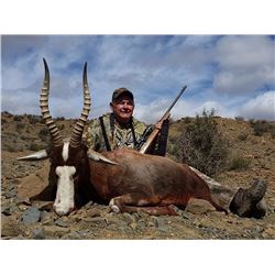 South Africa - 5 Day hunt for up to 4 hunters with $1500 in Trophy Fees for each hunter