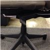 Image 2 : SMOKEY GREY TASK CHAIR