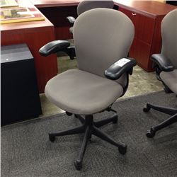 SMOKEY GREY TASK CHAIR