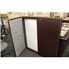 Image 2 : DARK WOOD TRADITIONAL L-SHAPE EXECUTIVE DESK W/ PRESENTATION BOARD