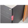 Image 2 : BRAND NEW BLACK ROLLING 3 DRW. FILE PEDESTAL WITH LOCK AND KEY