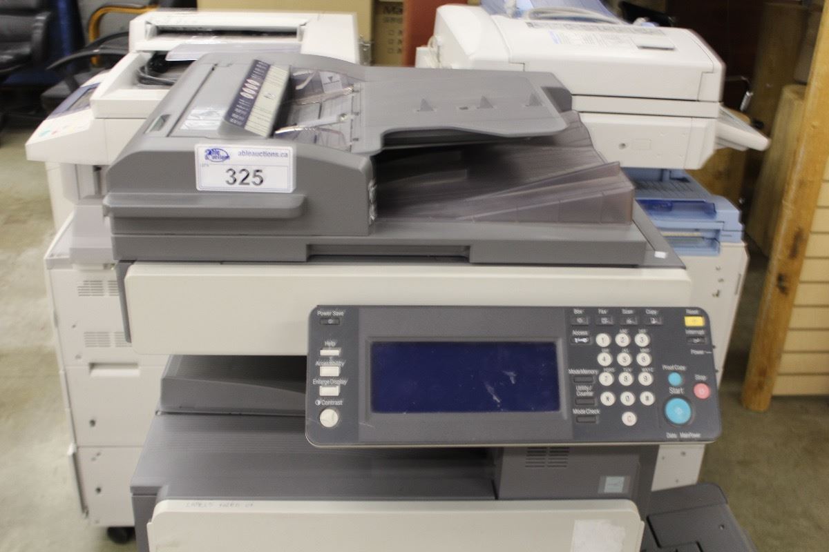 KONICA / MINOLTA BIZHUB C352 COLOR COPY MACHINE