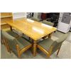 Image 2 : RUSTIC LUNCH ROOM TABLE WITH 5 CHAIRS