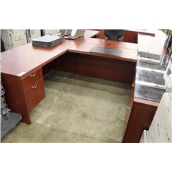 MAHOGANY FLUTED EDGE U-SHAPE OFFICE SUITE WITH DESK, CREDENZA AND BRIDGE