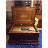 Image 3 : Stella Music Box