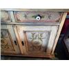 Image 3 : Nice Antique Decorated Hutch