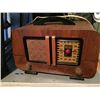 Image 2 : 2 Vintage Radios