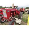 Image 2 : INTERNATIONAL FARMALL 140 TRACTOR