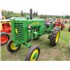 Image 2 : JOHN DEERE M TRACTOR