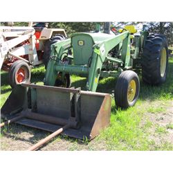 JOHN DEERE 2130 TRACTOR C/W BACKHOE ATTACHMENT