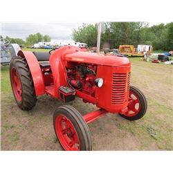 DAVID BROWN CROP MASTER TRACTOR