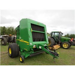 JOHN DEERE 568 ROUND BALER