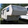 Image 2 : 1989 CORSAIR 25' FIFTH WHEEL HOLIDAY TRAILER
