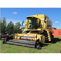 1996 NEW HOLLAND TX68 SELF PROPELLED COMBINE