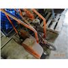 Image 2 : Orange Gas Concrete Saw