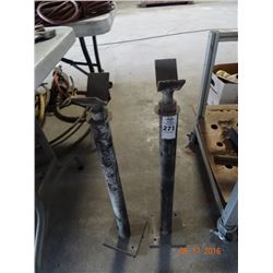 Pair of Pipe Stands