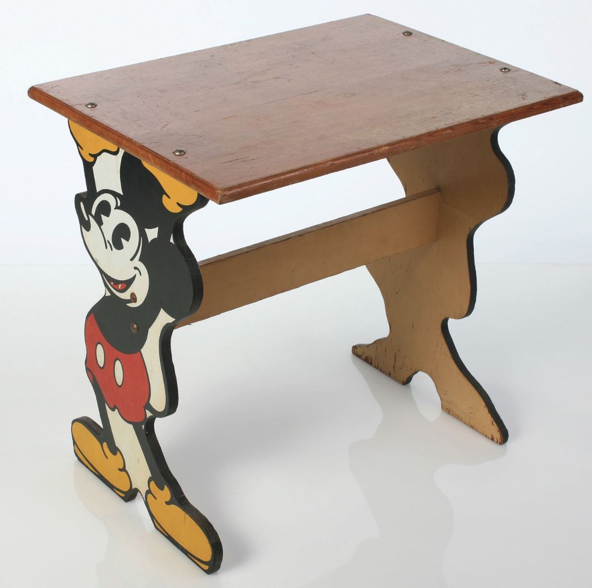 minnie mouse desk