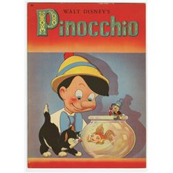  Walt Disney's Pinocchio Book .