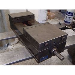 Kurt II PT800A Precision Machine Vise