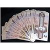 Image 1 : 48 Consecutive 1986 Bank of Canada $2 Bank Notes - Uncirculated