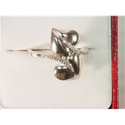 #18-STERLING SILVER DIAMOND(0.10CT) RING W/ COA