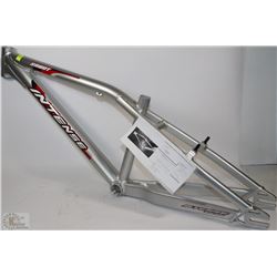 NOS 2006 INTENSE SABOT 24" CRUISER BMX FRAME