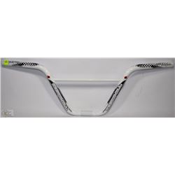 BOMBSHELL LIGHTWEIGHT BMX RACING HANDLE BARS