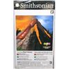 Image 1 : SMITHSONIAN GLOW IN THE DARK GIANT VOLCANO
