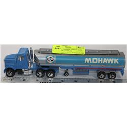 MAJORETT VINTAGE MOHAWK DIE CAST TRUCK/TRAILER