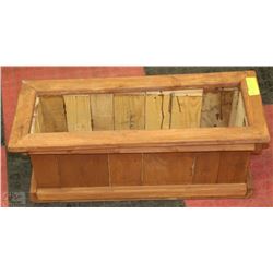 CEDAR PLANTER 10"X26"X10"H