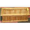 Image 1 : CEDAR PLANTER 10"X26"X10"H