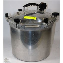 ALL AMERICAN PRESSURE CANNER/COOKER MOPDEL #921