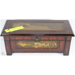 ESTATE JEWELRY / TRINKET BOX