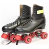 Image 1 : NEW MENS ROLLERSKATES SIZE 9
