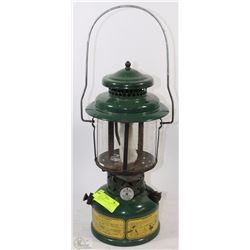COLEMAN 1945 VINTAGE OIL LANTERN