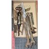 Image 1 : FLAT OF VINTAGE TOOLS INCLUDING GREASE GUN,BUTCHER