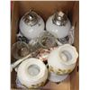 Image 1 : LOT OF 4 LAMPS 2 OIL LAMPS & 2 MILK GLASS LAMPS