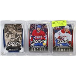 3 OVERSIZE HOCKEY CARDS INCLUDING WAYNE GRETZKY,