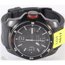 TOMMY HILFIGER MENS WATCH NEEDS A BATTERY